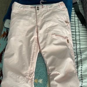 Women’s Nadia Roxy Snow pants.